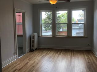 6128 W Roosevelt Rd #10, Oak Park, IL 60304