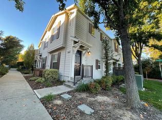 6098 Camden Cir, Citrus Heights, CA 95621