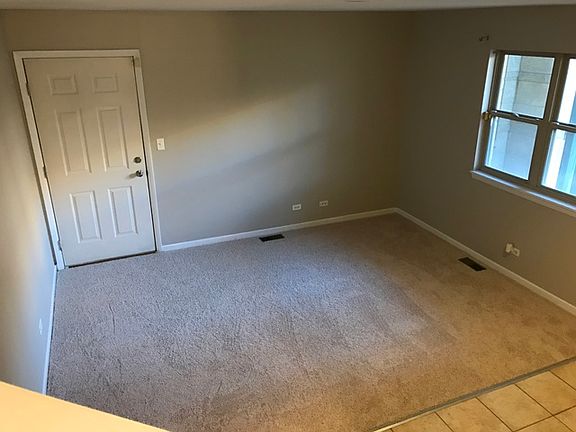 2nd image of 4530 S Woodlawn Ave Unit 601