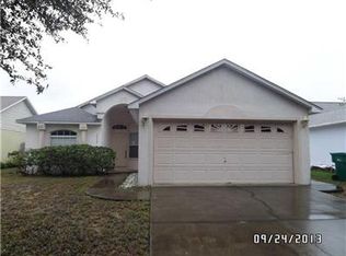 2632 Winchester Cir, Eustis, FL 32726
