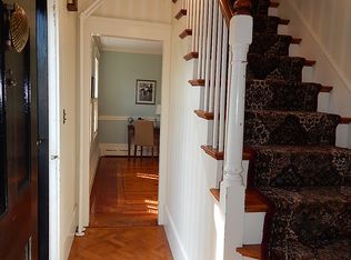 3 Lattimer St, Marblehead, MA 01945