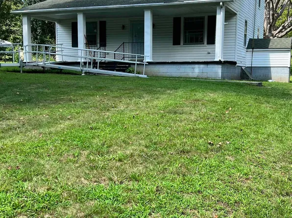 2857 Cedar Lane Rd, Kents Store, VA 23084