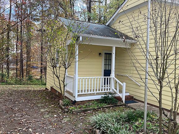 Side kitchen porch