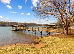 118 Revere Dr, Mooresville, NC 28117