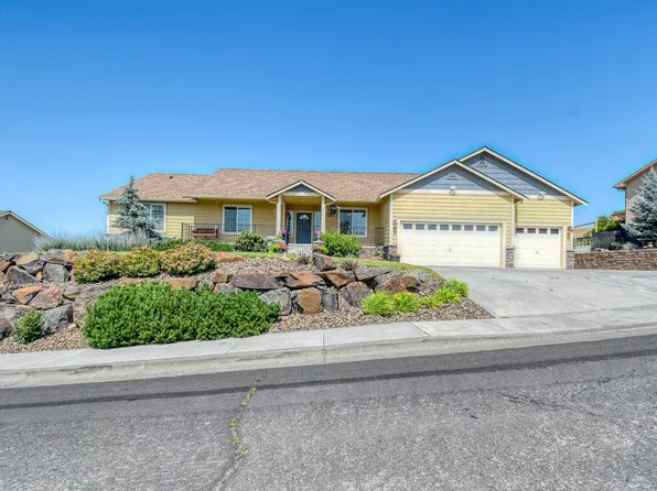755 NW 23rd St, Pendleton, OR 97801