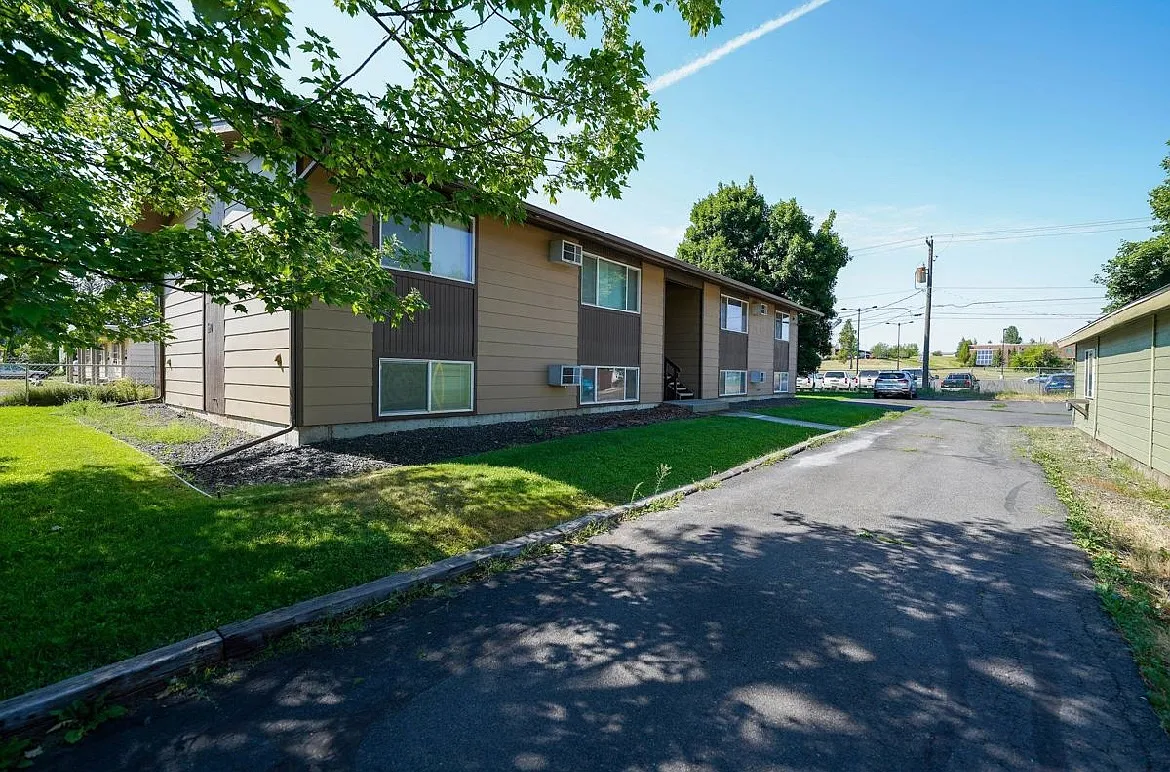W 6th St, Cheney — Photo 1