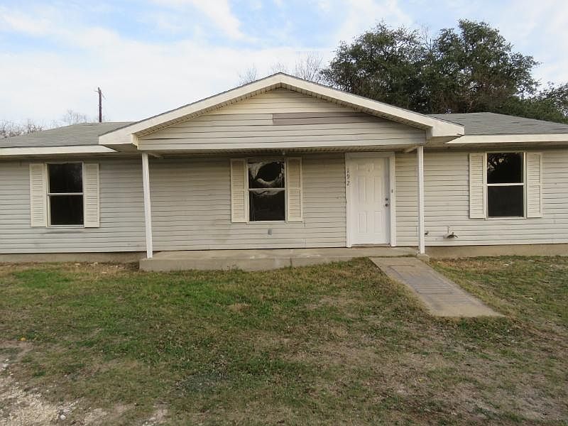 1st image of 192 Crescent Creek Ln