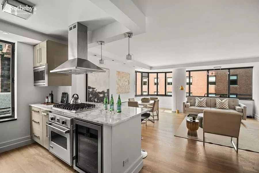 1st image of 211 Madison Ave #7B