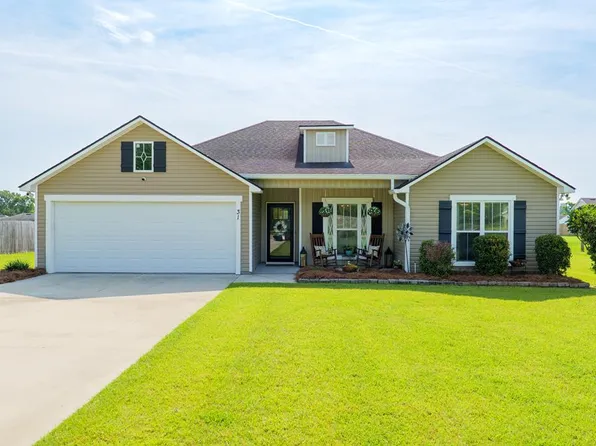 31 W Stanley Road Ext, Ray City, GA 31645