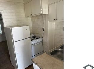 708 River Rd APT 4, Modesto, CA 95351