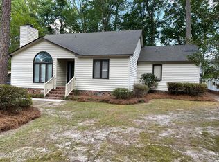 207 Baytree Dr, Greenville, NC 27858
