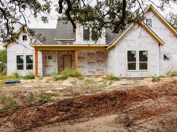 900 Ellis Dr, Weatherford, TX 76088