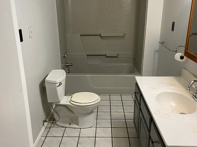 649 Beeber St — Photo 12