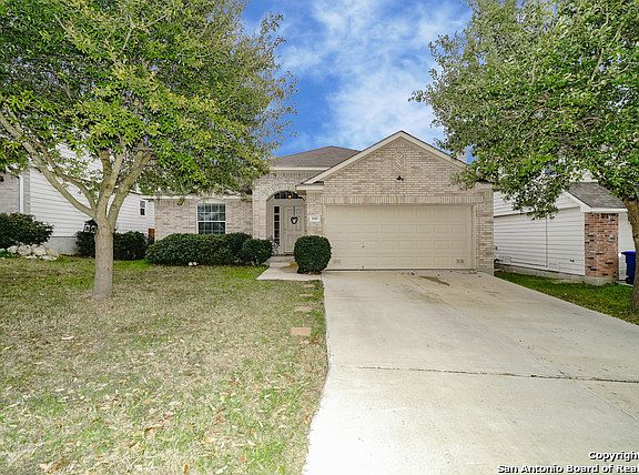 2nd image of 1110 Sampson Dr