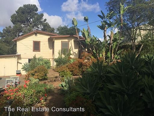 1st image of 1265 Loma Vista Way