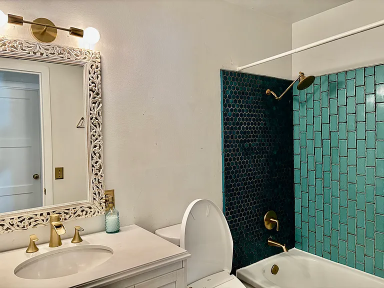 448 Ben Ct — Photo 13