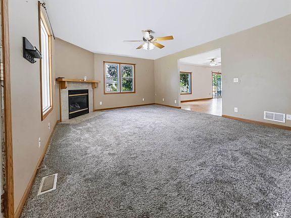 4th image of 5824 Holloway Rd