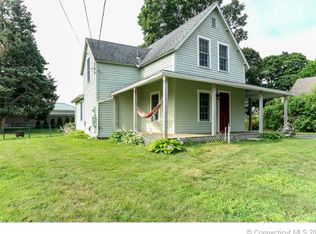 9 Wells St, Niantic, CT 06357