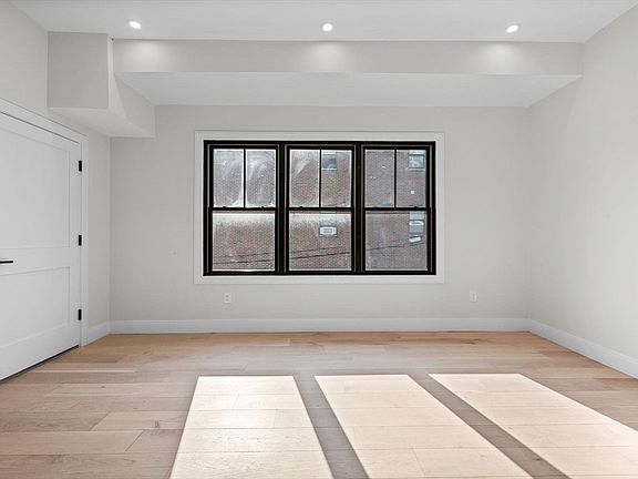 4th image of 747 Cambridge St #2