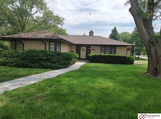 1608 S 3rd Ave, Beatrice, NE 68310