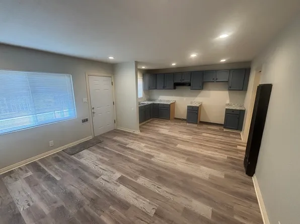 8837 S Hoover St, Los Angeles, CA 90044