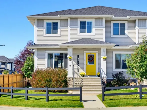 115 SE Heartland Blvd, Cochrane, AB T4C 2R1