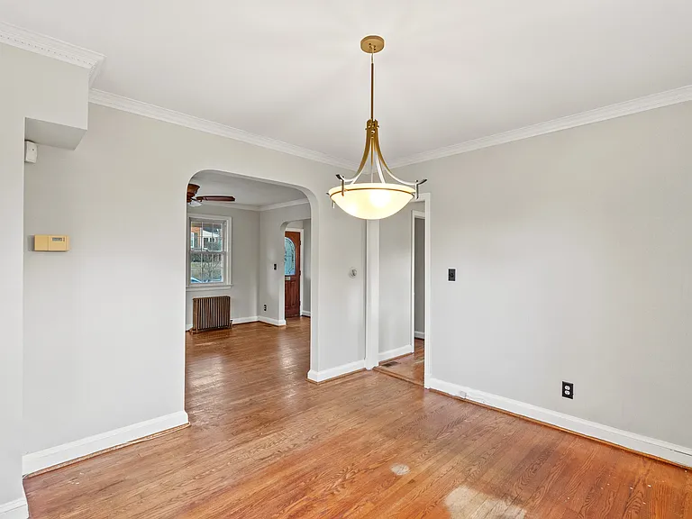 4112 18th Pl NE — Photo 5