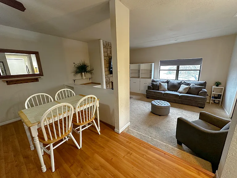 1410 Westbrooke St — Photo 4