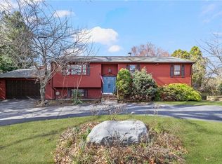 285 Randall Ave, Warwick, RI 02889