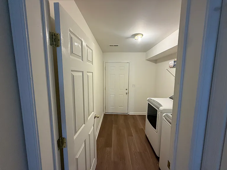 739 Centre St — Photo 3