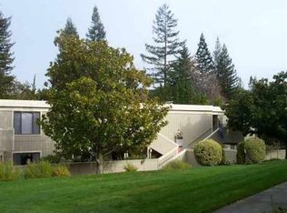 1425 Canyonwood Ct E #8-2, Walnut Creek, CA