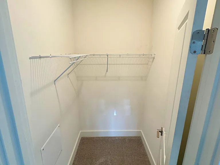 99 Halls Pl — Photo 25