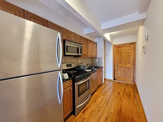 Rented by Bouklis Group