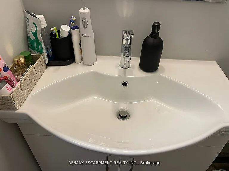 77 Leland St E #122 — Photo 10