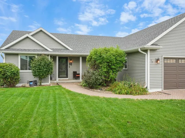 12 N Wyler Dr, Evansville, WI 53536
