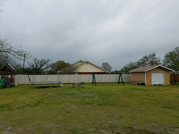 4th image of 1710 County Road 145