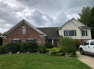 75 N Southwind Ln, Greenwood, IN