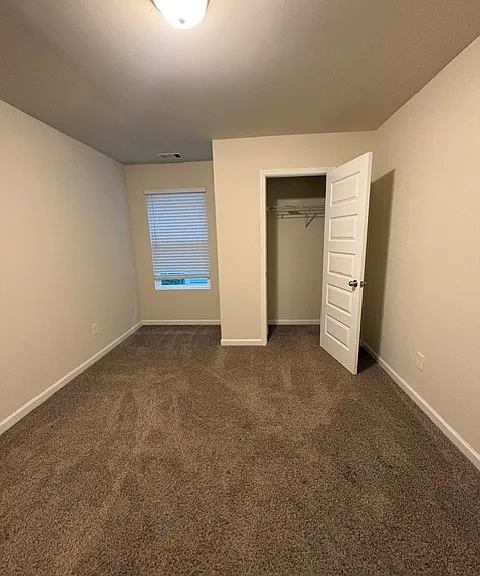 661 Carlton Pointe Dr — Photo 14