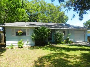 712 16th St NW, Largo, FL 33770