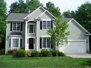 5508 Harrington Grove Dr, Raleigh, NC 27613