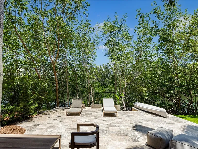 6226 Paradise Point Dr — Photo 66
