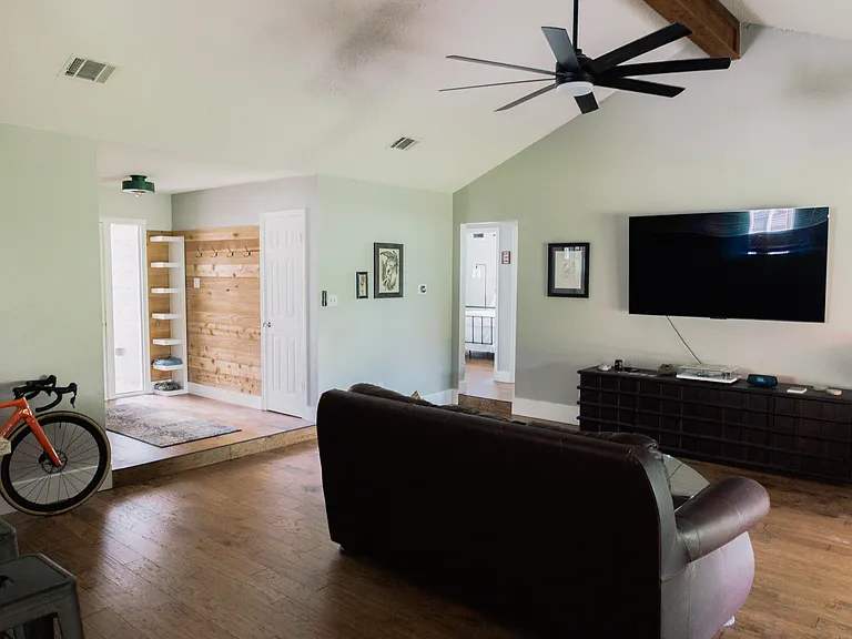 2413 Wood Chase Trl — Photo 7