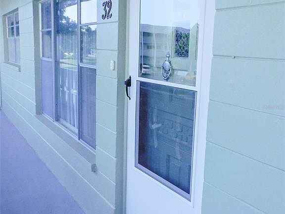 4th image of 2448 Columbia Dr APT 32