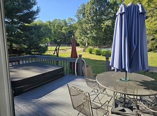 2436 Sneakville Rd, Lawrenceburg, IN 47025