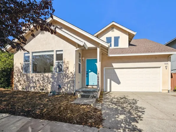 828 Starr Circle, Windsor, CA 95492