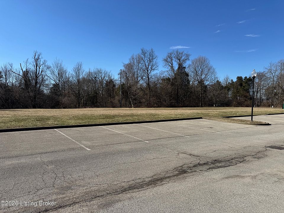 2nd image of 4900 Crossing Spring Way
