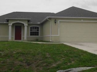3903 23rd St W, Lehigh Acres, FL 33971