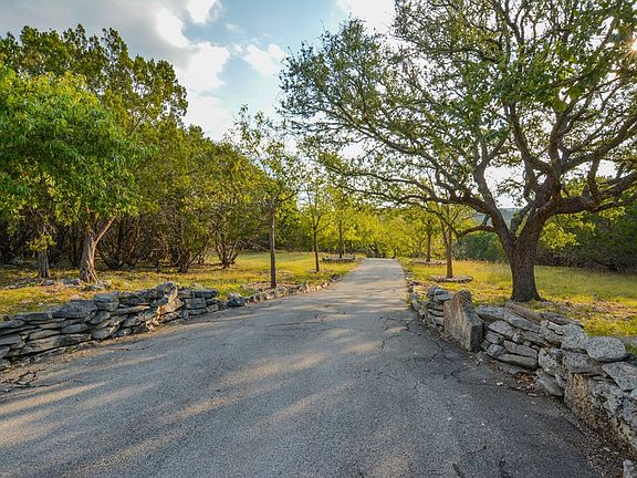 2nd image of 395 Indian Lake Dr