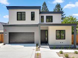 4966 Lakepointe Cir, Santa Rosa, CA 95403