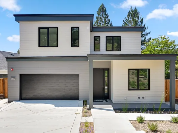 4966 Lakepointe Circle, Santa Rosa, CA 95403